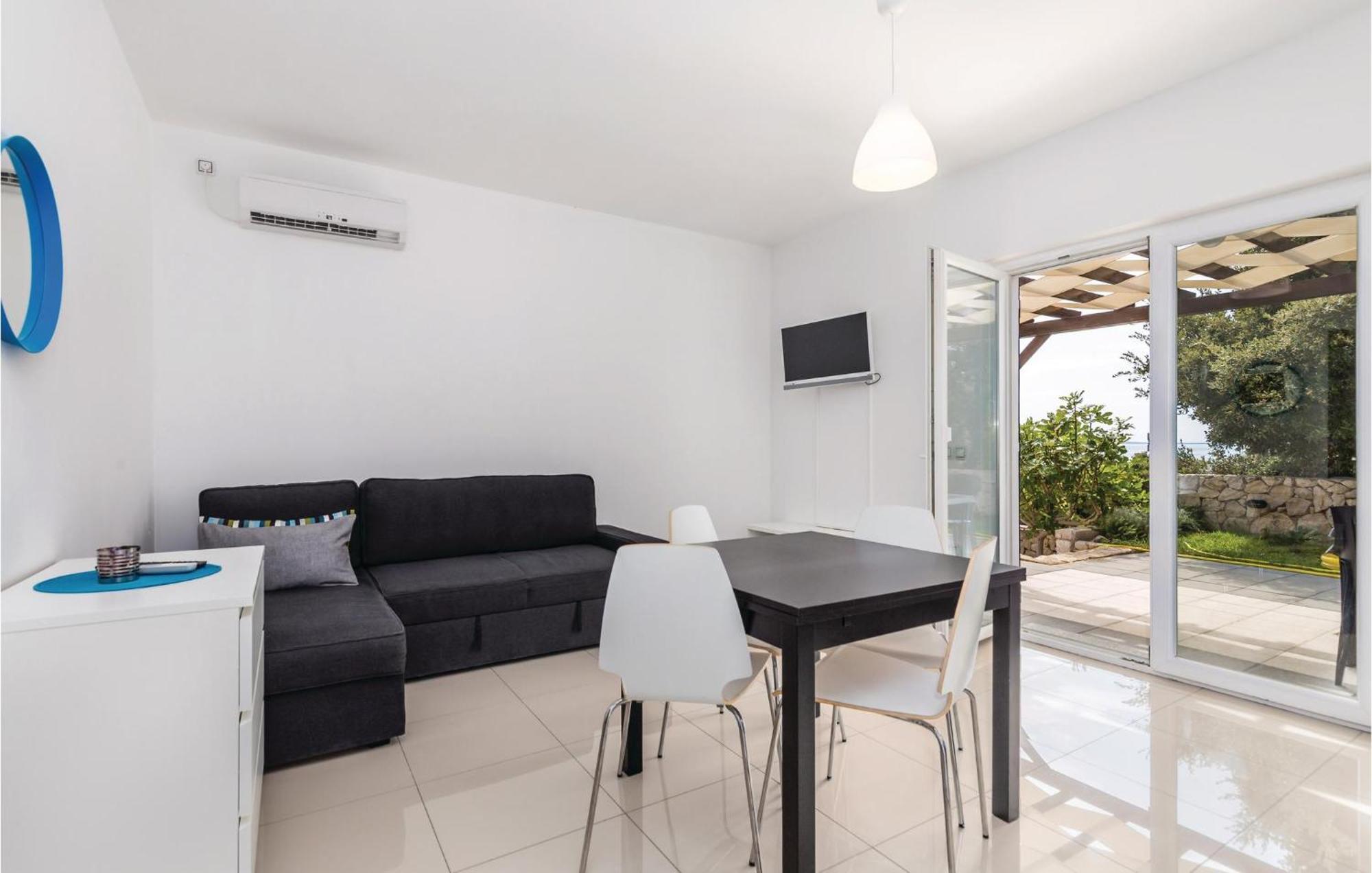 Nice Apartment In Mandre With Wifi Exterior foto